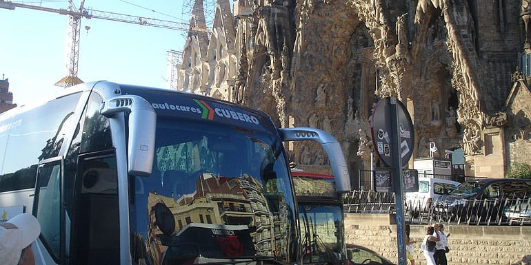 Alquiler de autobuses para asociaciones culturales